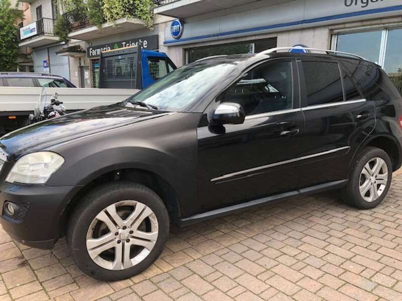 Usata Mercedes ML280 190 CV (139 kW) 2009 Nero SUV