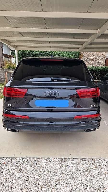 Usata Audi Q7 Ambiente 272 CV (200 kW) 2016 SUV