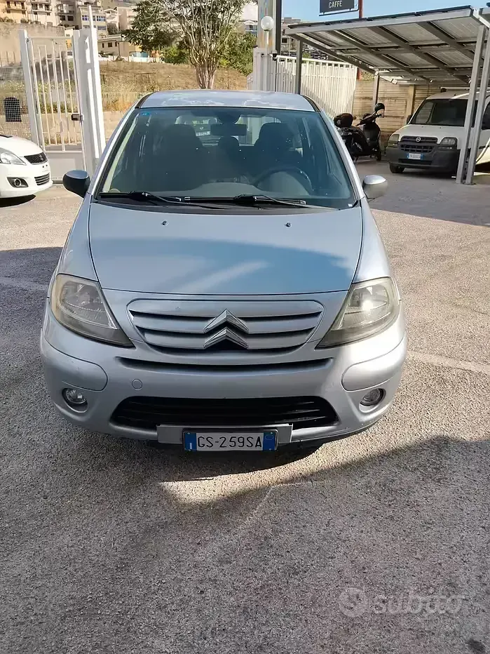 Usata Citroën C3 Exclusive 68 CV (50 kW) 2007 Grigio Berlina