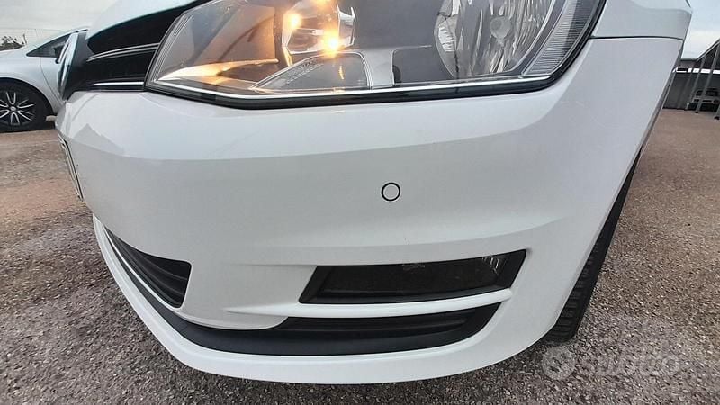 Usata VW Golf VII Trendline 90 CV (66 kW) 2016 Bianco Berlina