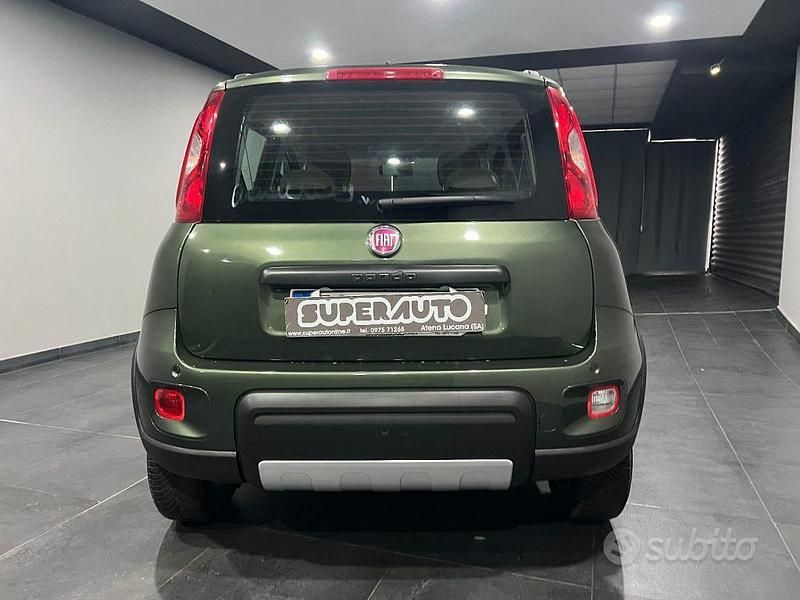 Usata Fiat Panda 4x4 S 75 CV (55 kW) 2014 Verde Utilitaria