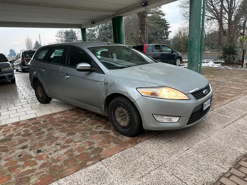 Usata Ford Mondeo 131 CV (96 kW) 2008 Grigio Station wagon