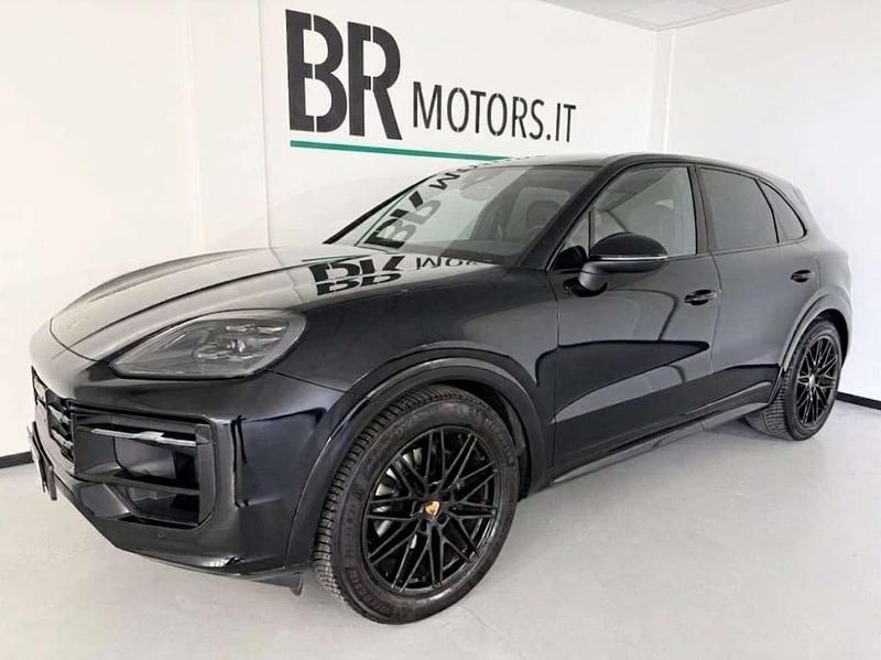 Usata Porsche Cayenne 352 CV (258 kW) 2024 Nero SUV