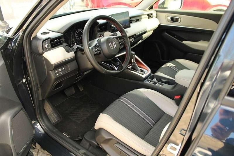 Usata Honda HR-V 107 CV (78 kW) 2023 Grigio SUV