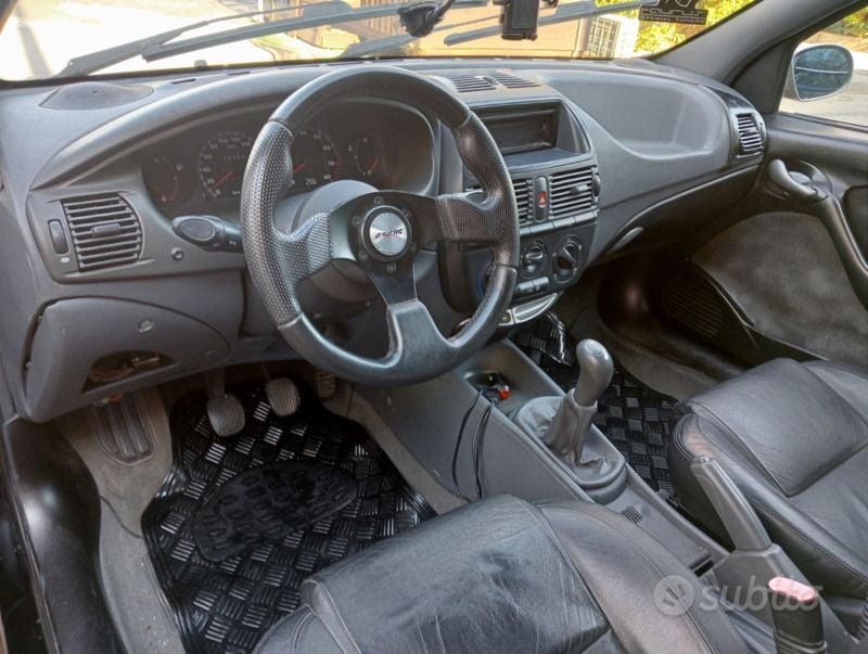 Usata Fiat Bravo 103 CV (75 kW) 1997 Nero Utilitaria