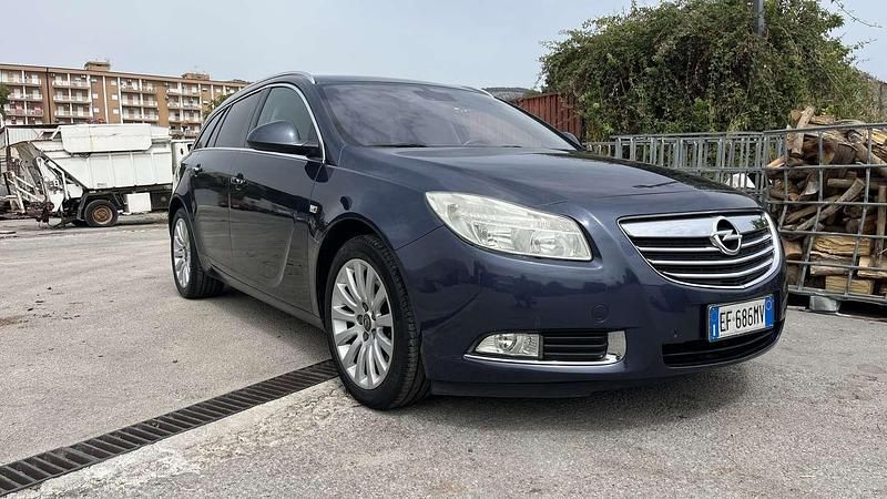 Usata Opel Insignia Cosmo 160 CV (117 kW) 2011 Station wagon