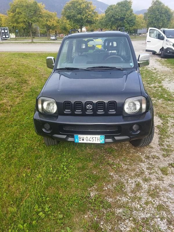Usata Suzuki Jimny 2002 Nero SUV