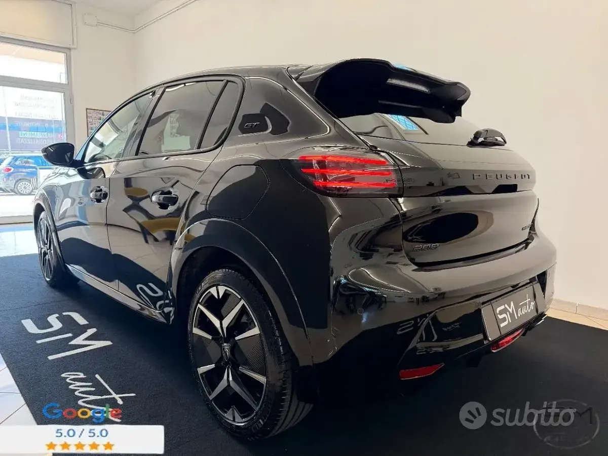 Usata Peugeot 208 GT 136 CV (100 kW) 2025 Nero perla Utilitaria