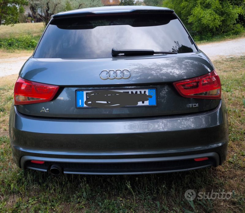 Usata Audi A1 Ambition 105 CV (77 kW) 2013 Grigio Utilitaria