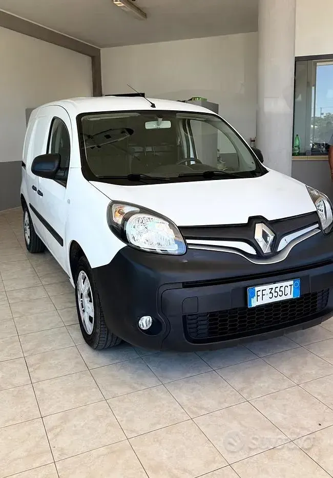 Usata Renault Kangoo 90 CV (66 kW) 2016 Bianco Monovolume