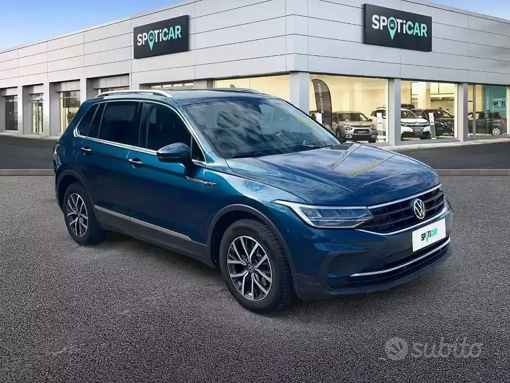 Usata VW Tiguan Life 150 CV (110 kW) 2020 Grigio SUV