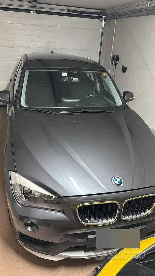 Usata BMW X1 Efficient Dynamics 143 CV (105 kW) 2015 Grigio SUV