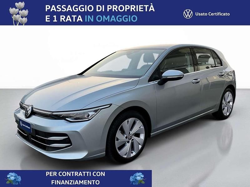Usata VW Golf VIII Style 150 CV (110 kW) 2025 Dolomite silver metallizzato Berlina