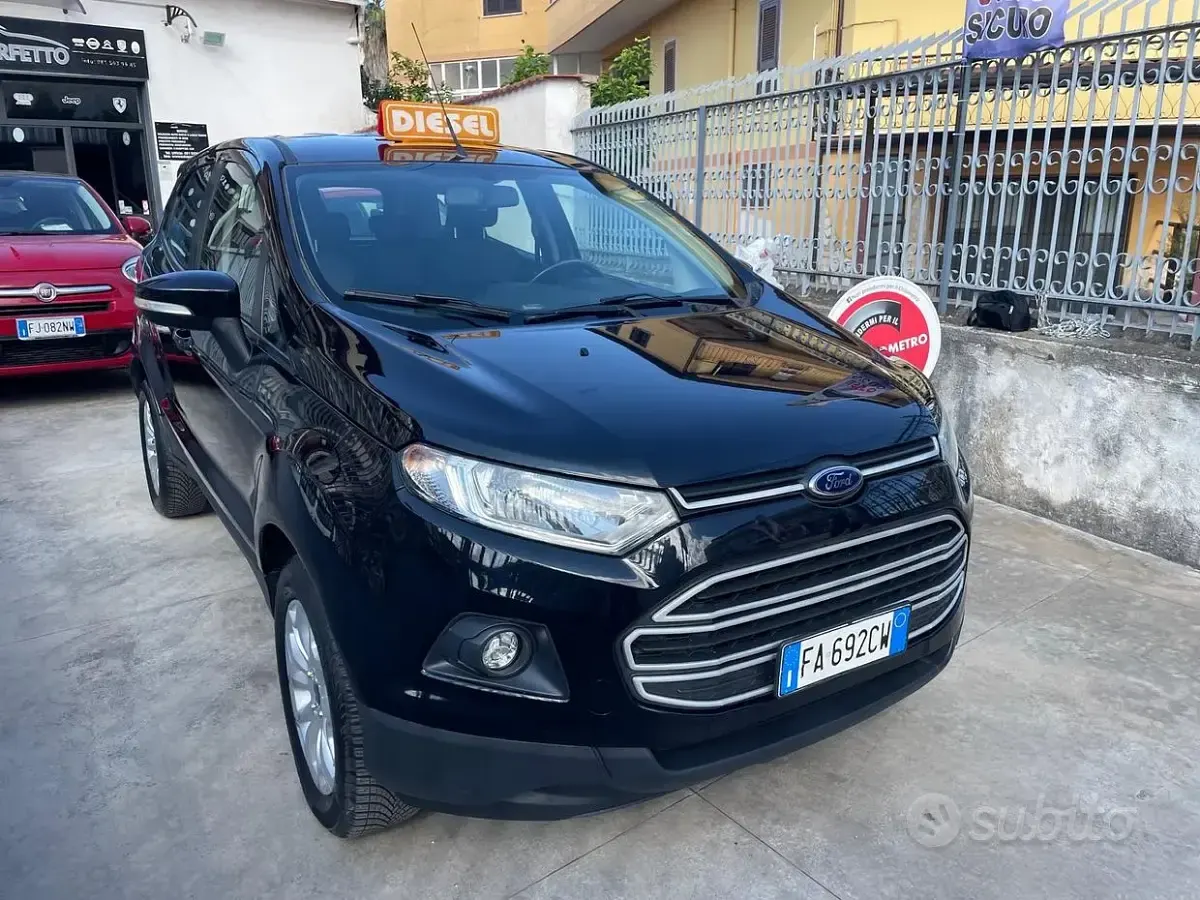 Usata Ford Ecosport Titanium 90 CV (66 kW) 2015 Nero SUV