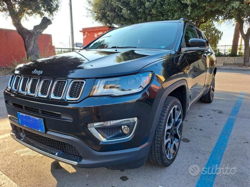 Usata Jeep Compass Limited 140 CV (102 kW) 2017 Nero SUV
