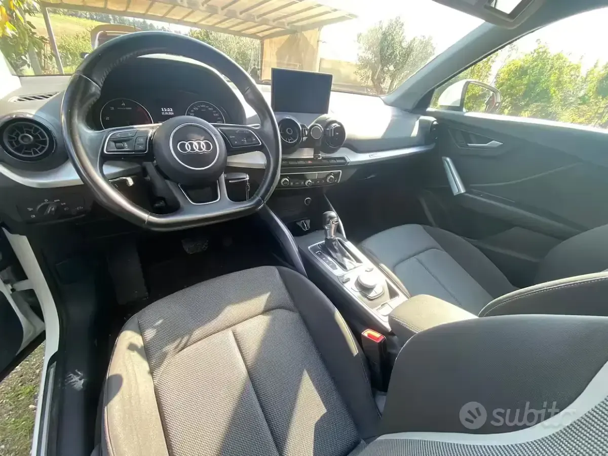 Usata Audi Q2 Sport 116 CV (85 kW) 2017 Bianco SUV