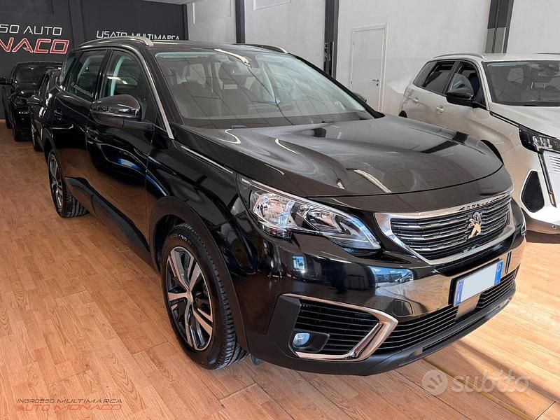 Usata Peugeot 5008 Allure 131 CV (96 kW) 2019 Nero SUV