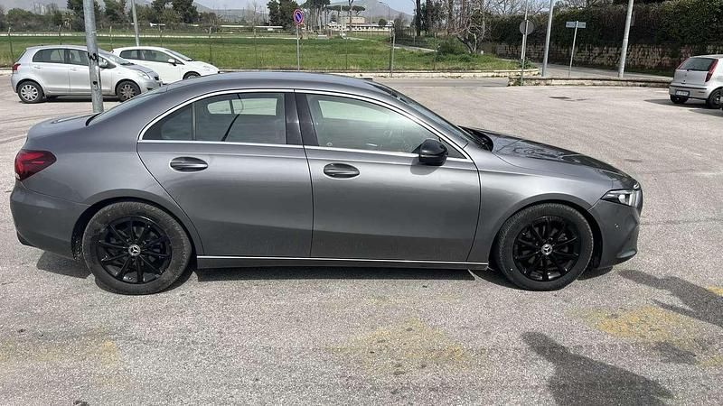 Usata Mercedes A180 116 CV (85 kW) 2020 Berlina