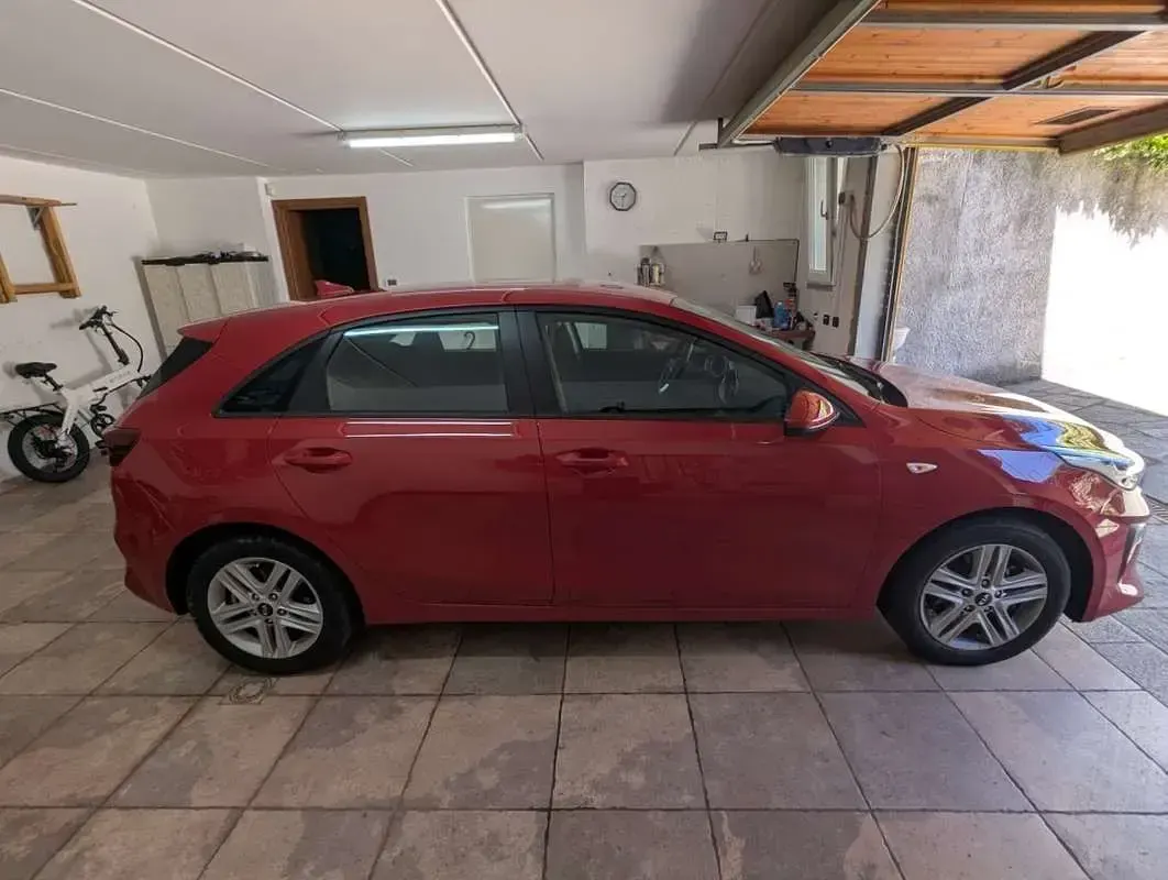 Usata Kia Ceed 99 CV (72 kW) 2019 Utilitaria