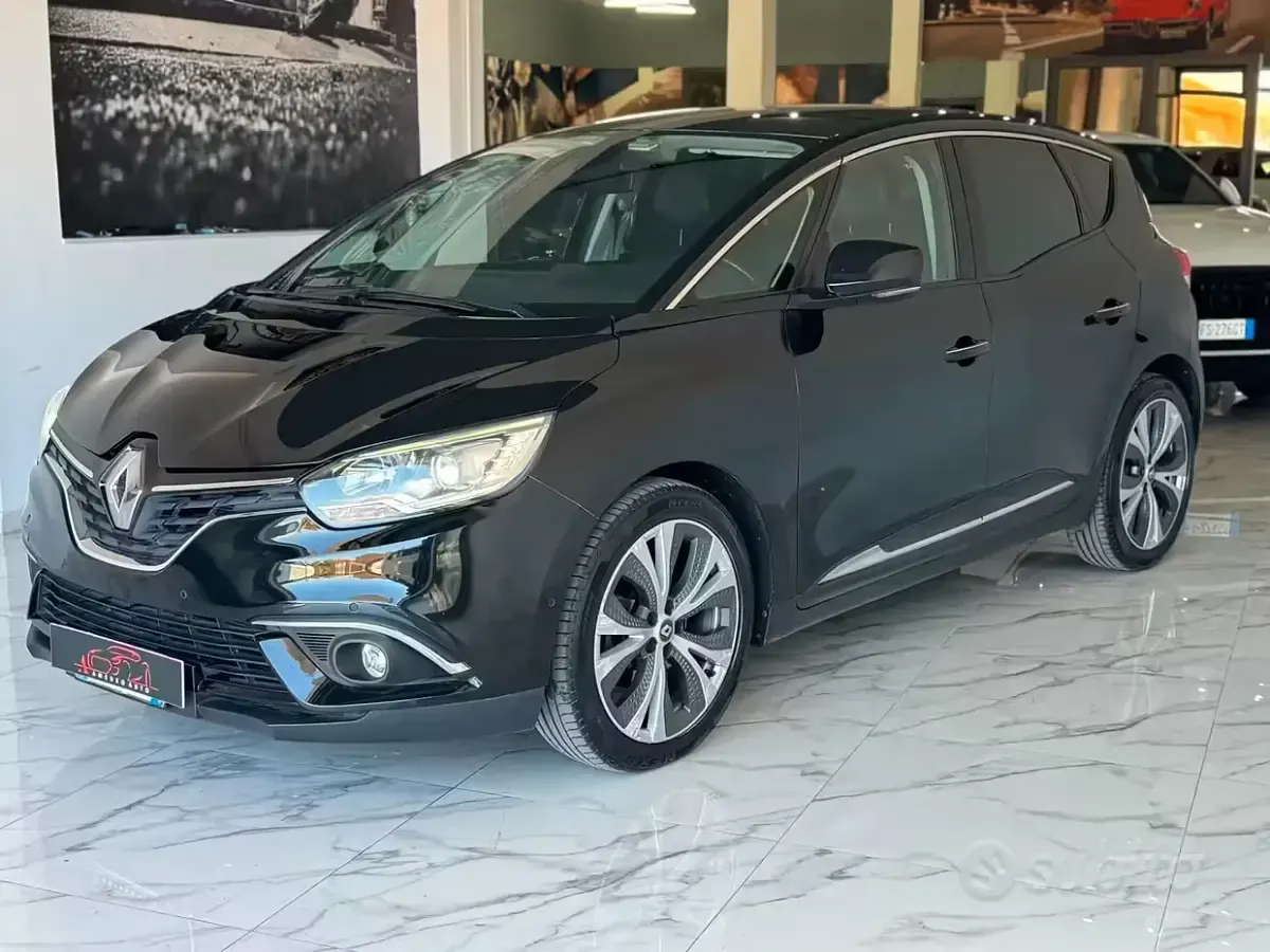Usata Renault Scénic IV Intens 131 CV (96 kW) 2017 Nero Monovolume