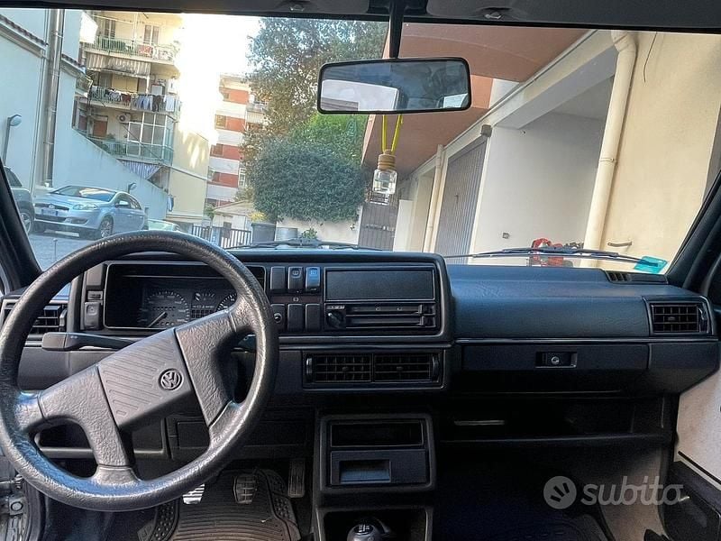 Usata VW Golf II 54 CV (39 kW) 1990 Grigio Utilitaria