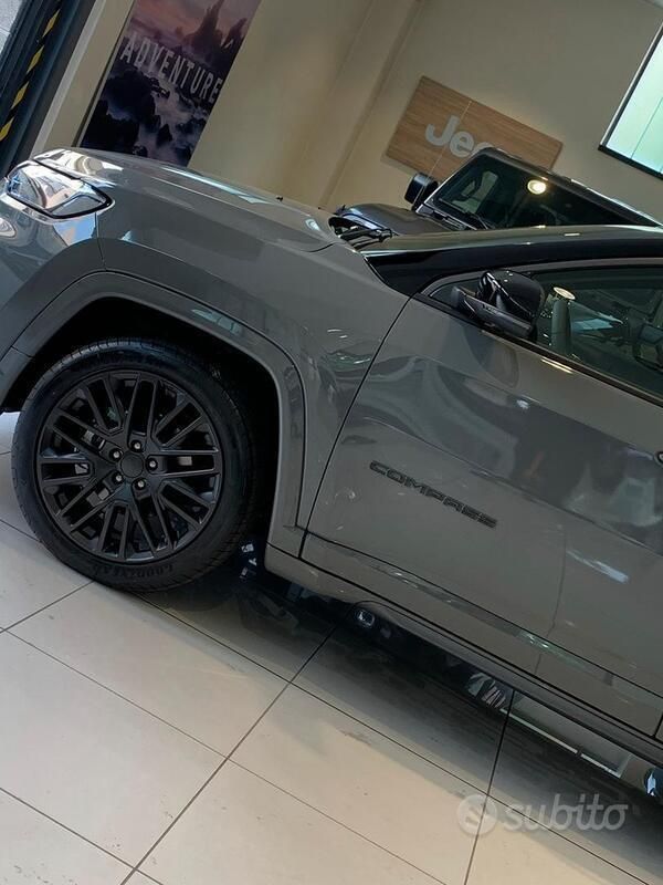 Usata Jeep Compass 150 CV (110 kW) 2021 Grigio SUV
