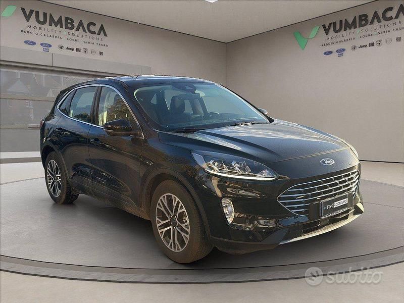 Usata Ford Kuga Titanium 225 CV (165 kW) 2020 Nero SUV