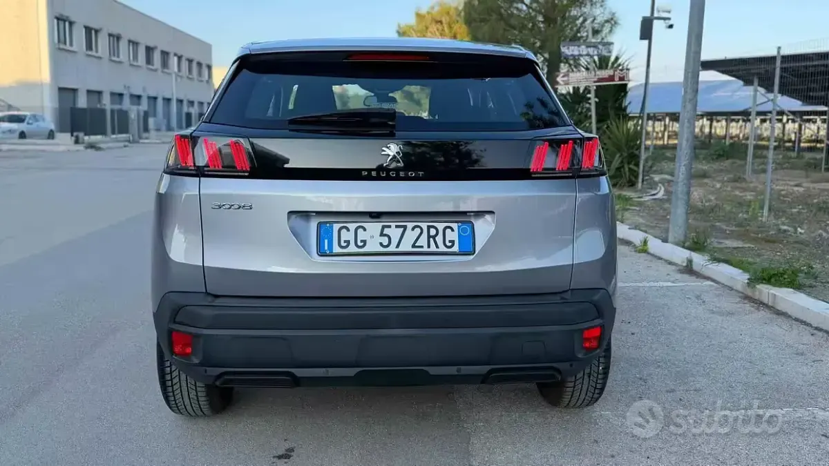 Usata Peugeot 3008 Active 131 CV (96 kW) 2021 Grigio SUV