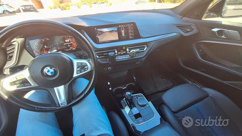 Usata BMW 116 M Sport 116 CV (85 kW) 2021 Nero Utilitaria