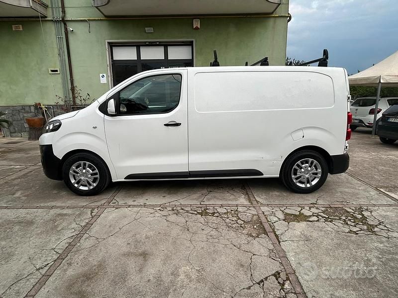 Usata Citroën Jumpy 120 CV (88 kW) 2020 Bianco Monovolume