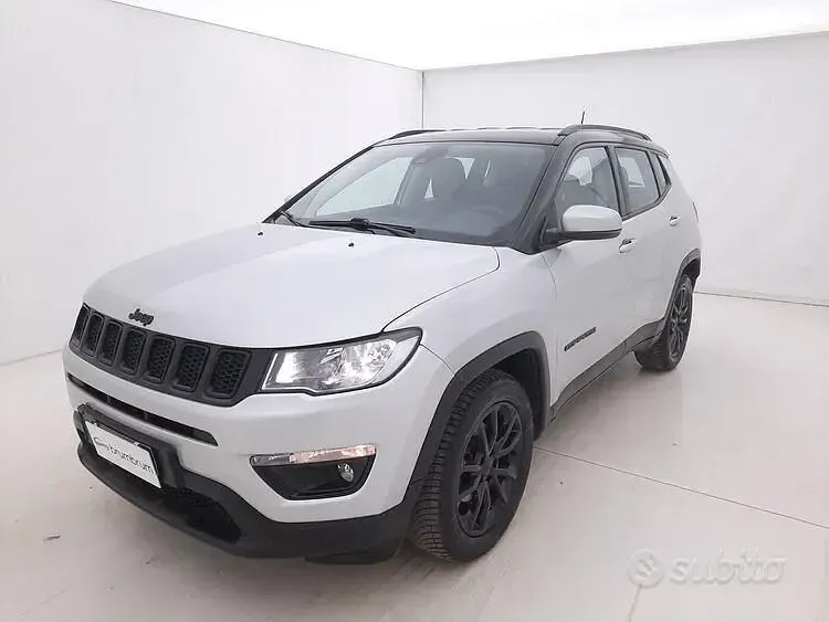Usata Jeep Compass Night Eagle 150 CV (110 kW) 2021 Grigio SUV