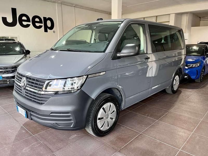 Usata VW T6.1 Trendline 110 CV (80 kW) 2022 Grigio Furgone