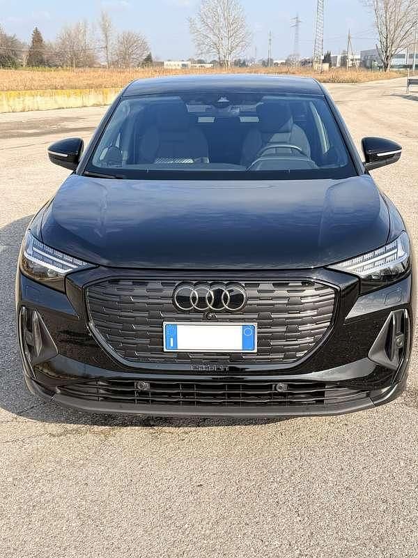 Usata Audi Q4 Sportback e-tron S-Line 77 kW (105 CV) 2025 Nero SUV
