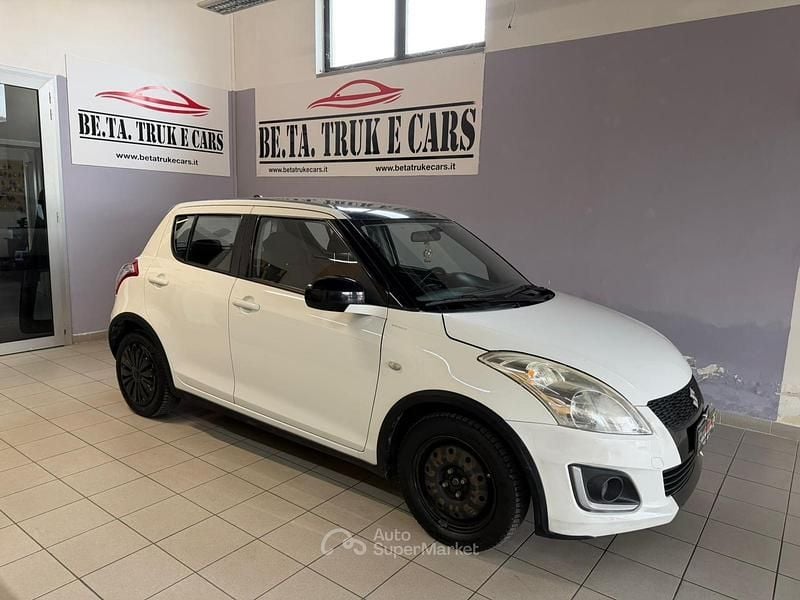 Usata Suzuki Swift 94 CV (69 kW) 2016 Bianco Utilitaria