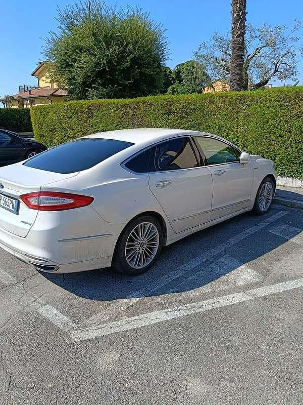Usata Ford Mondeo Vignale 140 CV (102 kW) 2018 Berlina