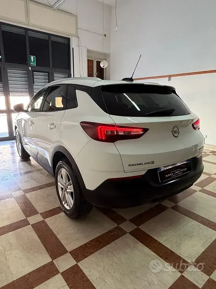 Usata Opel Grandland X 120 CV (88 kW) 2018 Bianco SUV