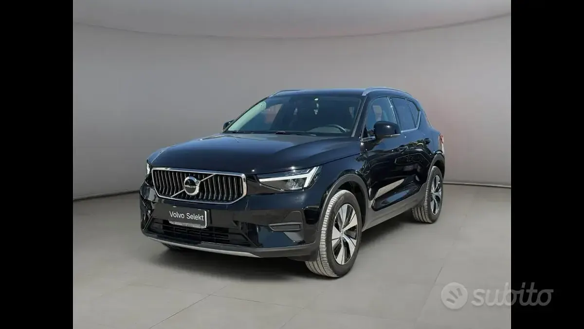 Usata Volvo XC40 211 CV (155 kW) 2023 SUV