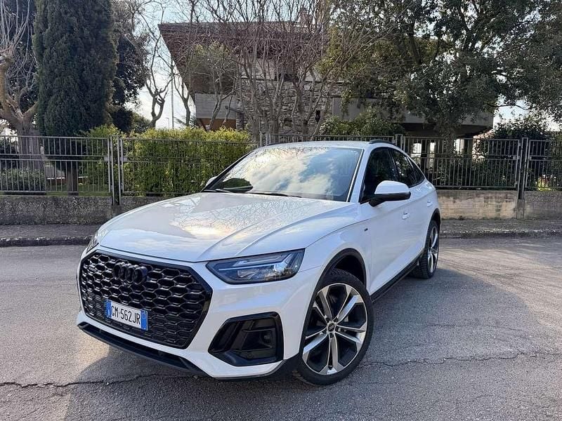 Usata Audi Q5 Ambiente 286 CV (210 kW) 2023 Bianco SUV