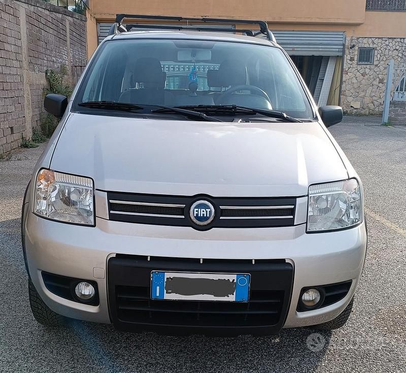 Grigio Usata 2007 Fiat Panda 4x4 Climbing Due volumi | 7500 € (Buon prezzo) - Immagine 1/4