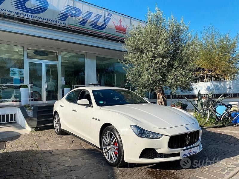 Usata Maserati Ghibli 350 CV (257 kW) 2017 Bianco Berlina