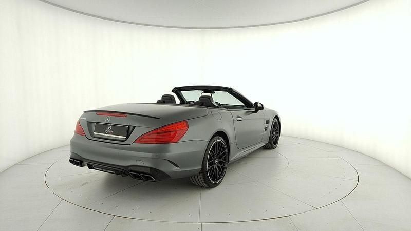 Usata Mercedes SL63 AMG AMG 585 CV (430 kW) 2016 Grigio grafite magno Cabrio