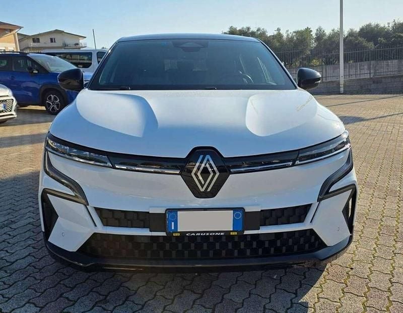 Usata Renault Megane E-Tech Techno 55 kW (75 CV) 2024 Xuf  be style helsinki Berlina