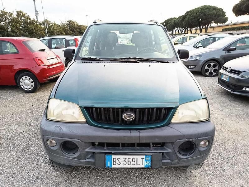 Usata Daihatsu Terios 83 CV (61 kW) 2002 Verde SUV