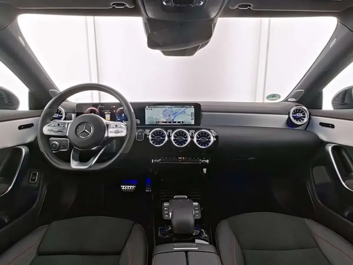 Usata Mercedes CLA250e Premium 218 CV (160 kW) 2023 Nero Coupé