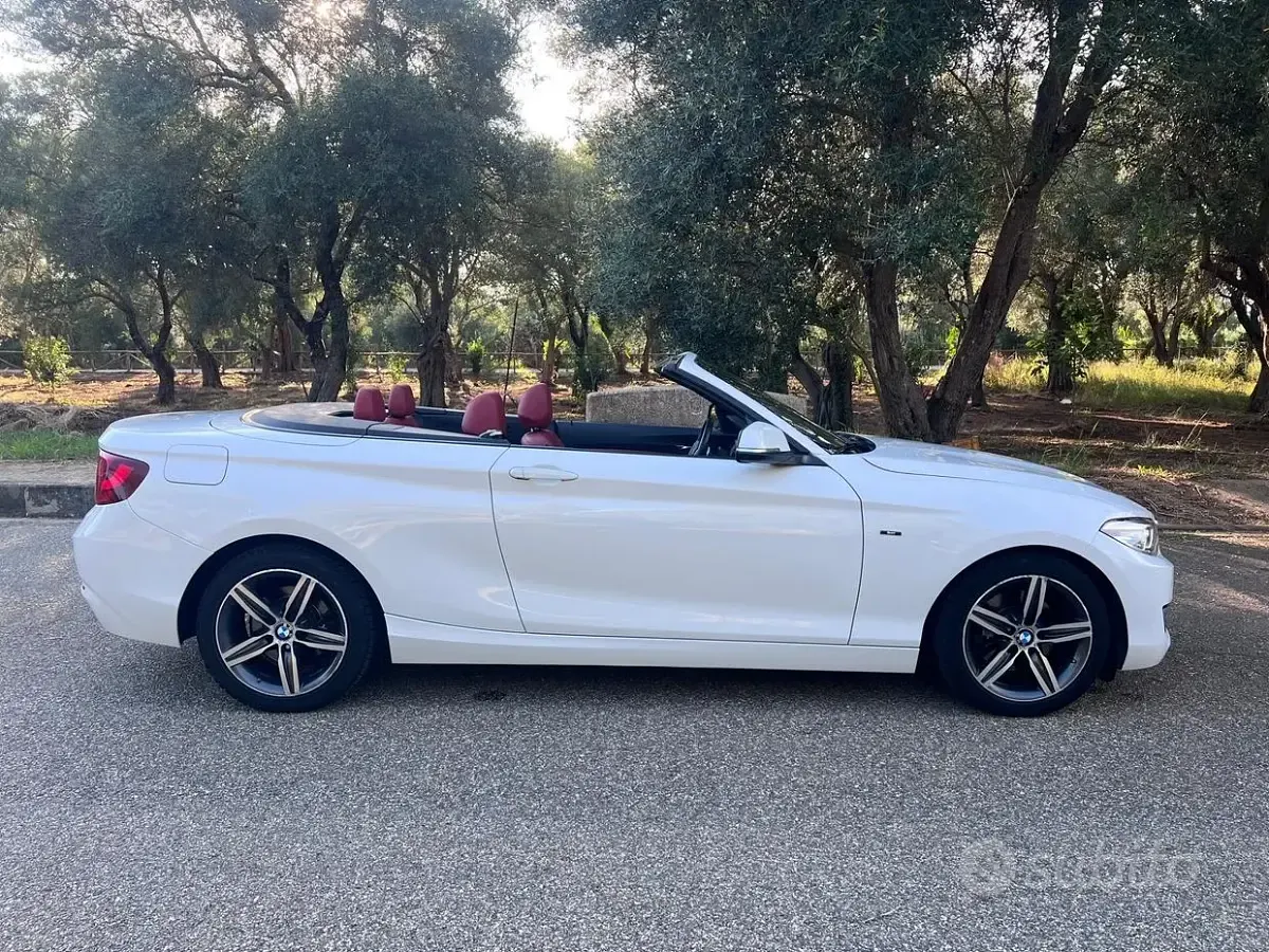 Usata BMW 220 Sport Line 190 CV (139 kW) 2015 Bianco Cabrio
