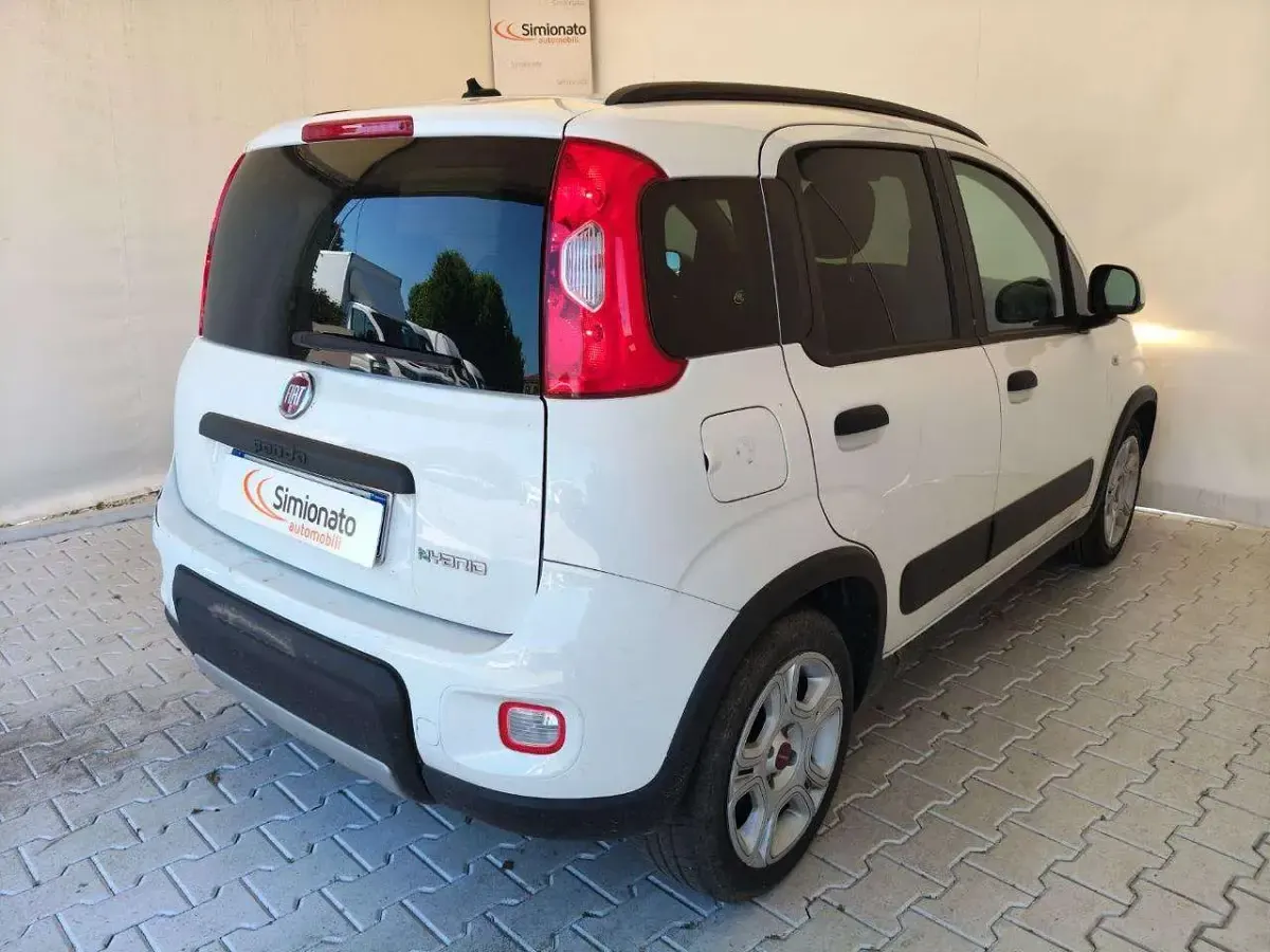 Usata Fiat Panda Pop 69 CV (50 kW) 2020 Bianco Utilitaria