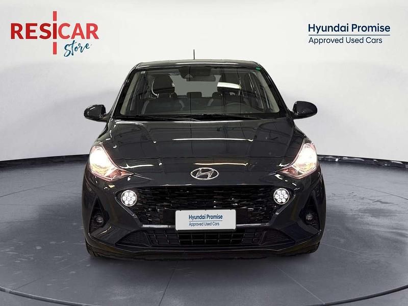 Usata Hyundai i10 67 CV (49 kW) 2023 Aurora gray Utilitaria