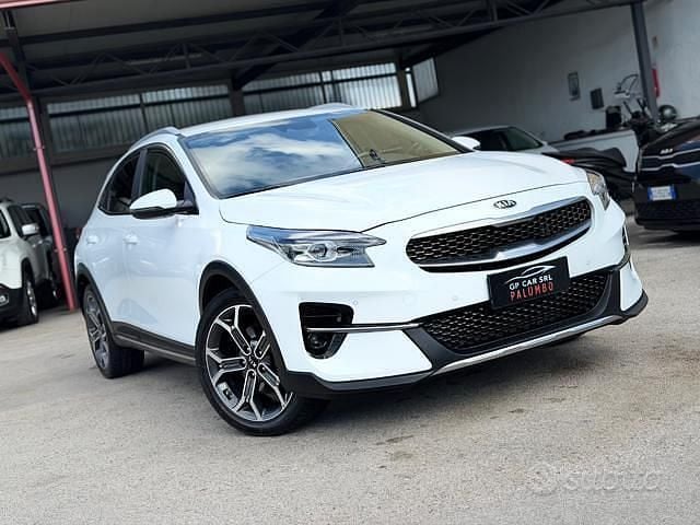 Usata Kia XCeed 136 CV (100 kW) 2022 Bianco SUV