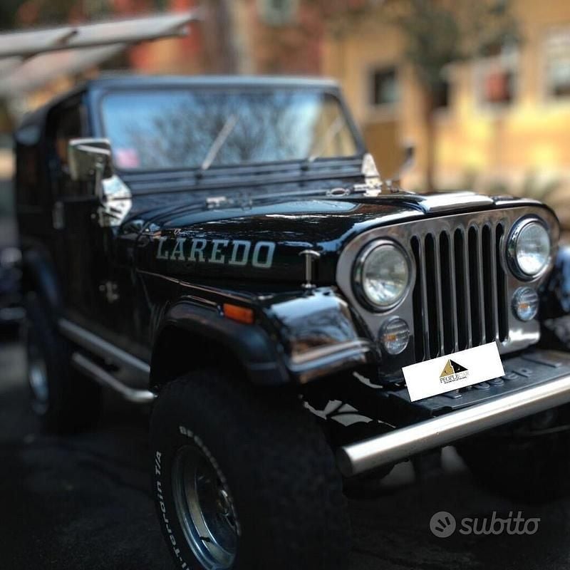 Usata Jeep CJ Laredo 150 CV (110 kW) 1980 Nero SUV