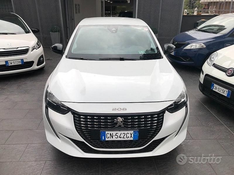 Bianco Usata 2023 Peugeot 208 Active Due volumi | 13.400 € (Ottimo prezzo) - Immagine 1/4